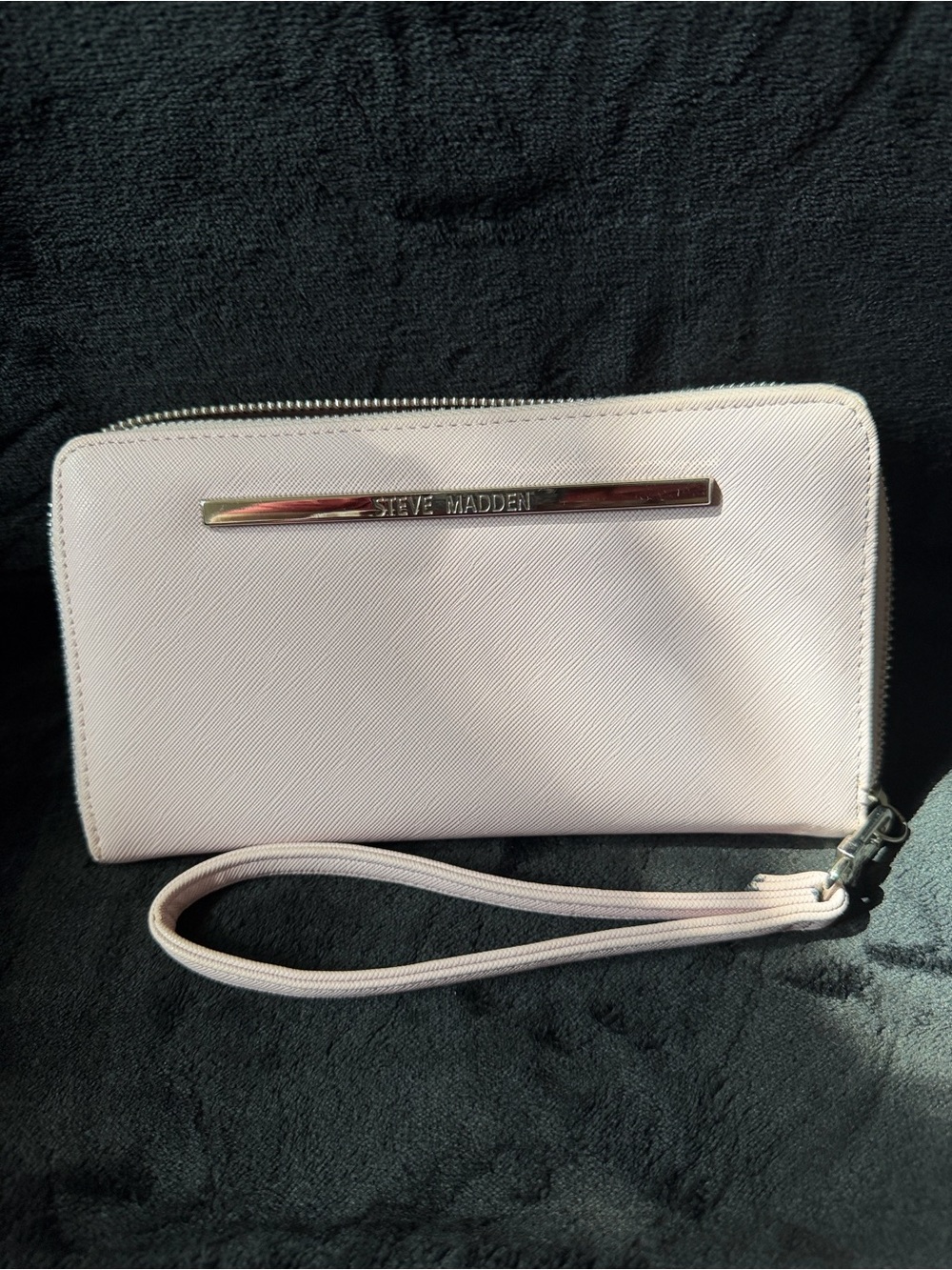 Steve Madden Pale Pink Zip-Around Wristlet Wallet